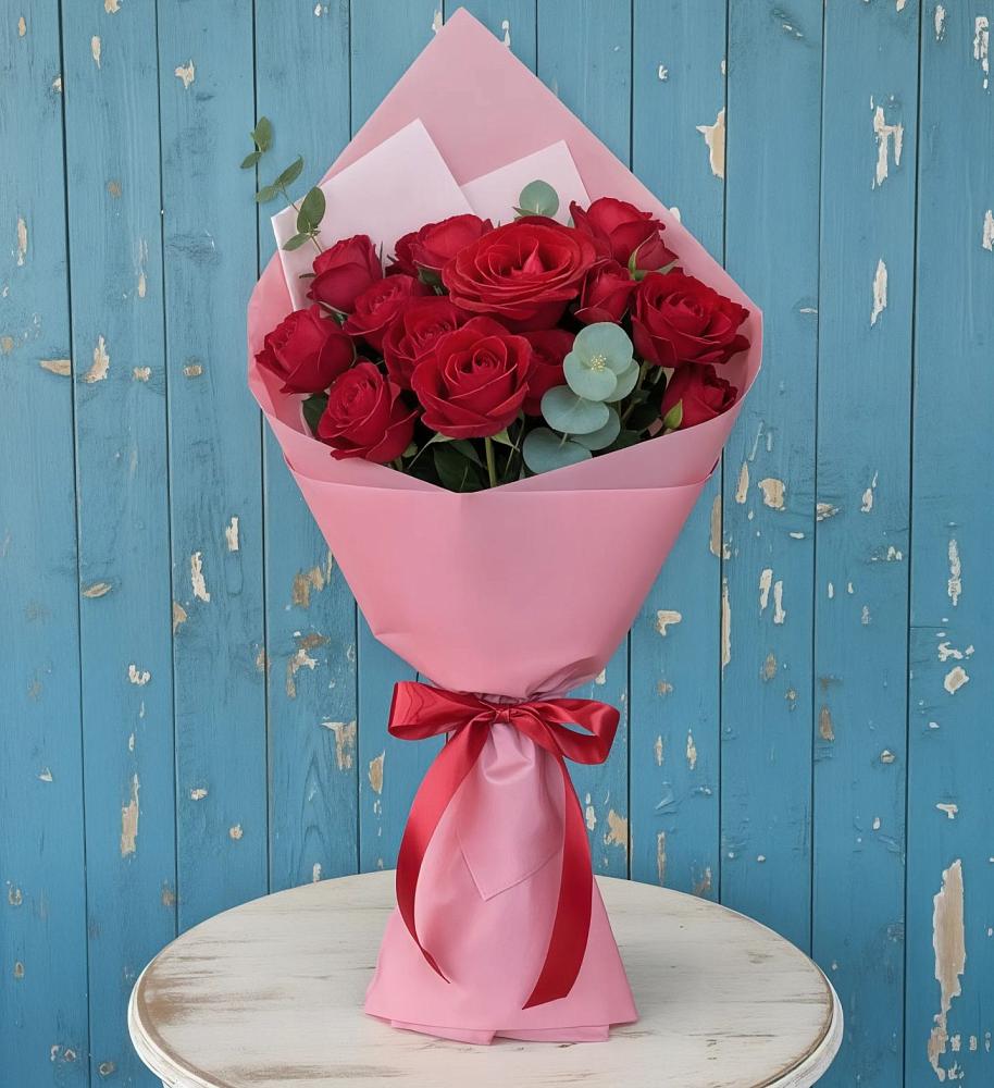 Букет цветов из: Розы в Острове