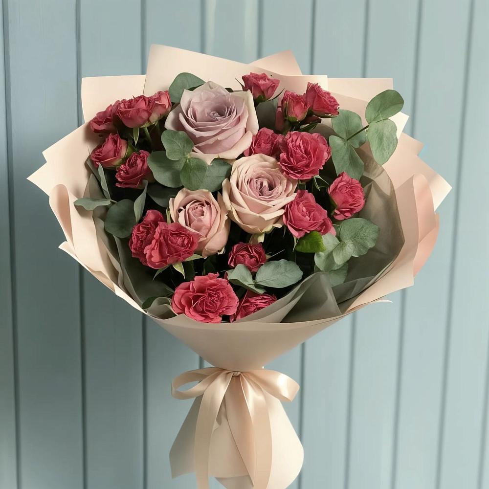 Букет цветов из: Гвоздики и Розы в Острове