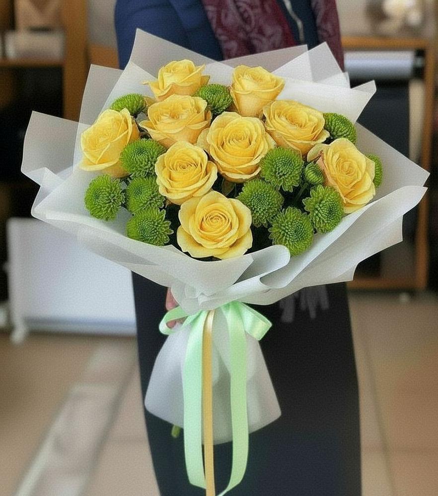 Букет цветов из: Хризантемы и Розы в Острове