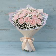 Букет цветов из:  Гвоздики в Острове
