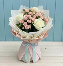 Букет цветов из:  Розы в Острове
