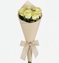 Букет цветов из:  Розы в Острове