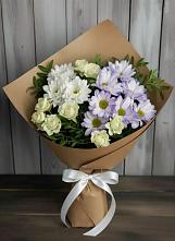 Букет цветов из:  Хризантемы и Розы в Острове