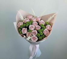 Букет цветов из:  Розы и Хризантемы в Острове