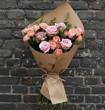 Букет цветов из:  Розы в Острове