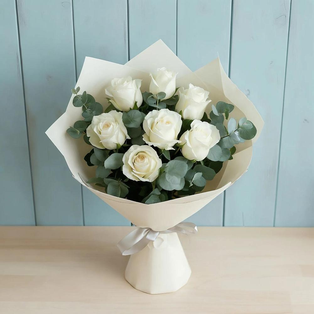 Букет Белые розы в Эвкалипте в Острове