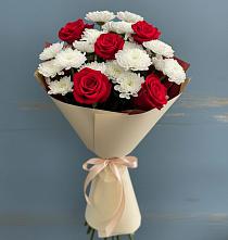 Букет цветов из:  Розы и Хризантемы в Острове