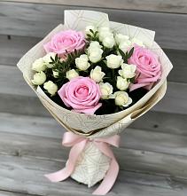 Букет цветов из:  Розы в Острове
