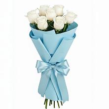 Букет 7 белых роз Проуд в Острове