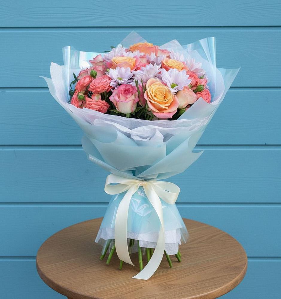 Букет цветов из: Хризантемы и Розы в Острове