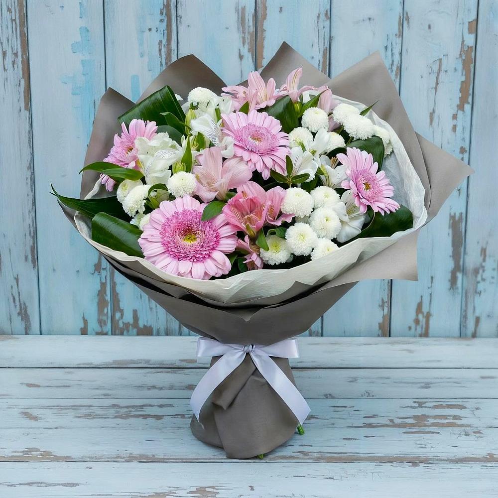 Букет цветов из: Герберы, Альстромерии и Хризантемы в Острове