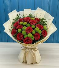 Букет цветов из:  Розы и Хризантемы в Острове