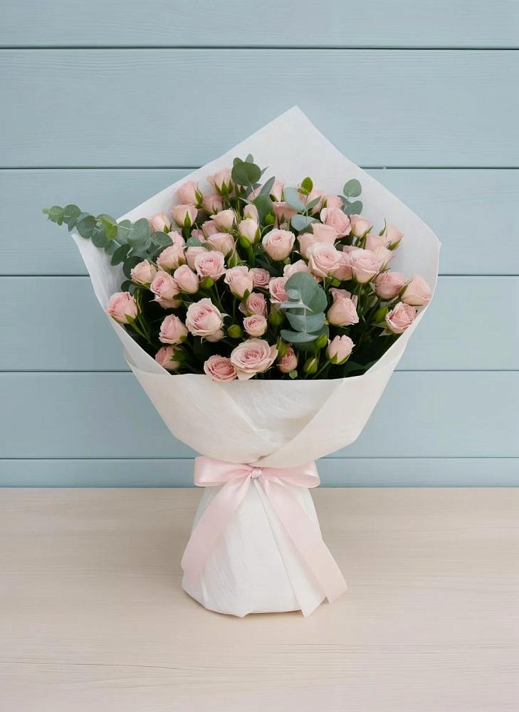 Букет цветов из: Розы в Острове