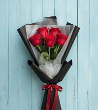 Букет цветов из:  Розы в Острове