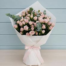 Букет цветов из:  Розы в Острове
