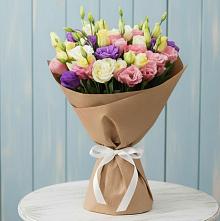 Букет цветов из:  Лизиантусы в Острове
