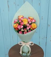 Букет цветов из:  Розы в Острове