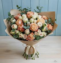 Букет цветов из:  Альстромерии и Розы #REPLACE_PRED# Острове