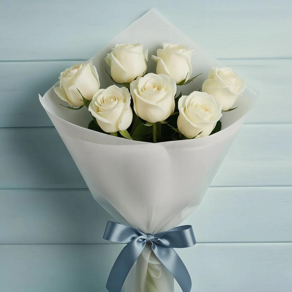 Букет 7 Белых роз Эдлесс Лав в Острове
